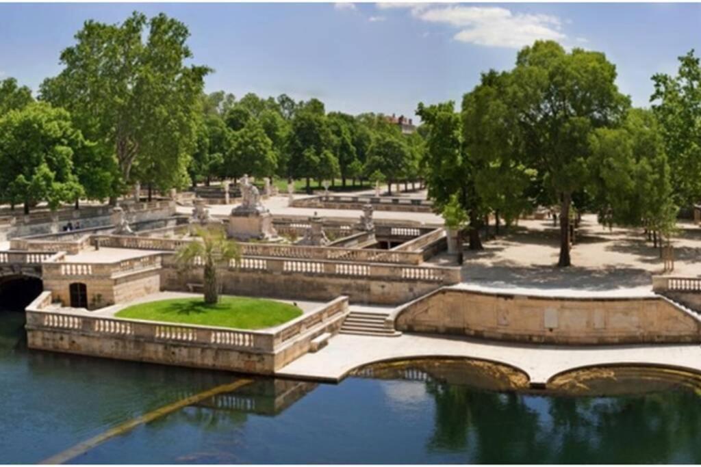 Le Studio D'Auguste- Coeur De Nimes-Chaleureux-Emplacement Ideal Ngoại thất bức ảnh