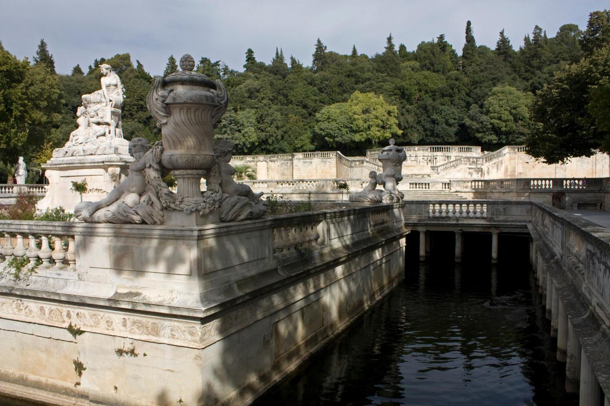 Le Studio D'Auguste- Coeur De Nimes-Chaleureux-Emplacement Ideal Ngoại thất bức ảnh